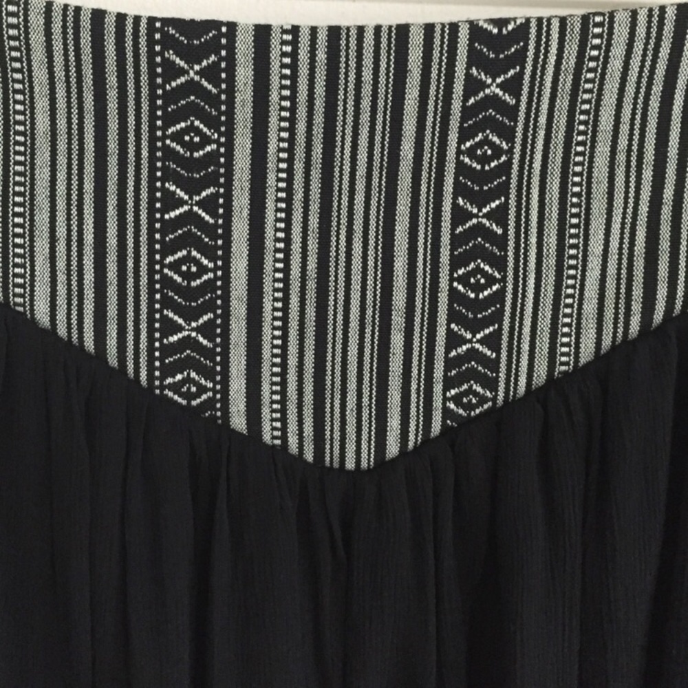 🆕Foreign Exchange | Bohemian🌾Skirt - Picture 3 of 5